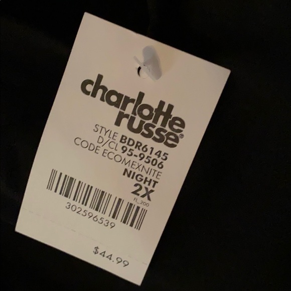 Dress - Picture 2 of 2